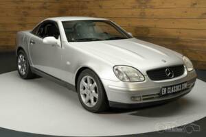Image 15/19 de Mercedes-Benz SLK 230 Kompressor (1999)