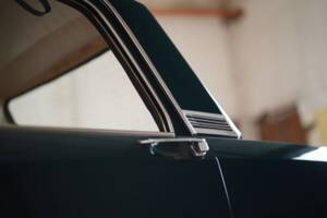 Image 61/83 of Alfa Romeo 1750 Berlina (1970)