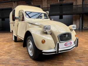 Image 3/24 de Citroën AK 400 (1977)