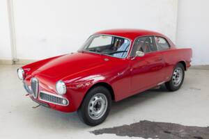 Afbeelding 33/34 van Alfa Romeo Giulia 1600 Sprint GT (1963)