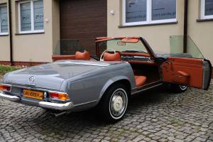 Afbeelding 17/38 van Mercedes-Benz 280 SL (1969)