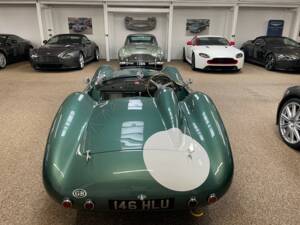 Bild 7/9 von Aston Martin DBR1 (2017)