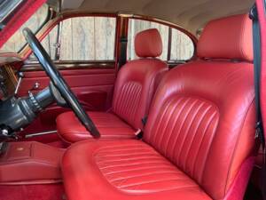Image 5/23 de Jaguar 340 (1968)
