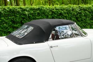 Image 15/41 of Lancia Flaminia GT 3C 2.5 Convertible (1963)