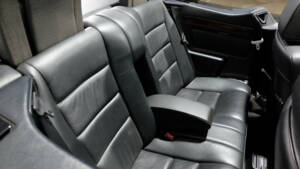 Immagine 19/20 di Mercedes-Benz E 220 (1996)