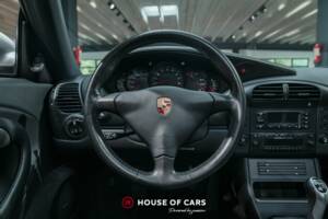 Bild 15/22 von Porsche 911 Carrera 4S (2003)