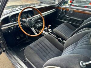 Bild 13/69 von BMW 3,0 CSi (1975)