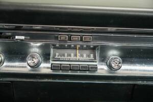 Image 40/44 of Dodge Polara (1965)