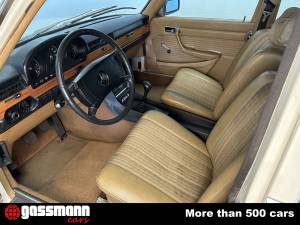 Image 11/15 of Mercedes-Benz 280 S (1973)