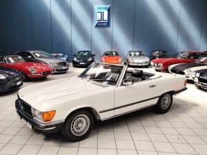 Image 3/53 of Mercedes-Benz 280 SL (1981)