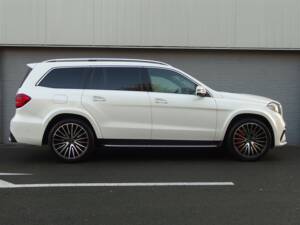 Image 5/98 of Mercedes-Benz GLS 63 AMG 4MATIC (2016)