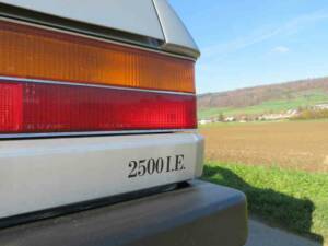 Image 16/18 of Lancia Gamma Coupe 2500 I.E. (1981)