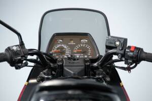 Image 33/50 de Suzuki GSX 1100 ES (1988)