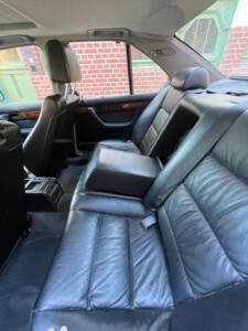 Bild 75/82 von BMW 525i (1993)