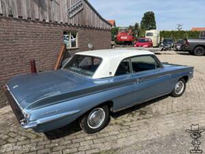 Image 4/49 of Oldsmobile F-85 Jetfire (1962)