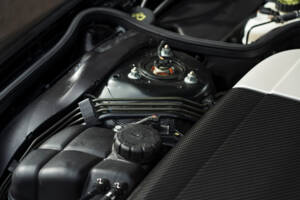 Afbeelding 5/30 van Mercedes-Benz SL 65 AMG (2004)