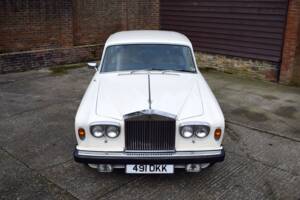 Image 17/50 of Rolls-Royce Silver Shadow II (1979)