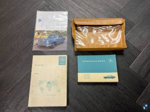 Afbeelding 24/76 van Mercedes-Benz 280 SE (1968)