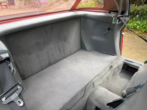 Image 14/14 of Mercedes-Benz 500 SL (1986)
