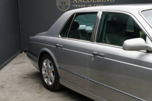 Image 9/50 of Bentley Arnage R (2004)