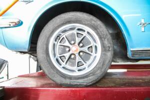 Image 50/50 of Ford Mustang 302 (1966)