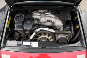 Image 16/29 of Porsche 911 Carrera 4 (1996)