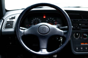 Image 33/40 of Peugeot 306 2.0i (1994)