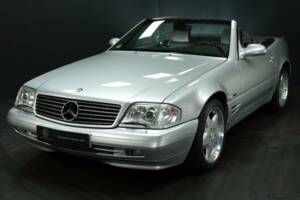 Image 1/49 of Mercedes-Benz SL 500 (2001)