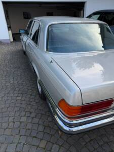 Image 9/11 of Mercedes-Benz 280 SE (1979)
