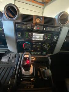 Afbeelding 22/43 van Land Rover Defender 90 Works V8 &quot;70th Edition&quot; (2018)