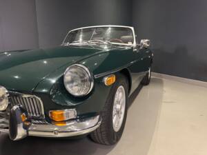 Afbeelding 18/54 van MG MGB (1973)