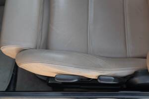 Bild 34/50 von BMW 320i (1989)
