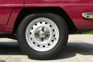 Immagine 25/50 di Alfa Romeo Giulia Nuova Super 1300 (1974)