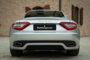 Bild 8/50 von Maserati GranTurismo S (2009)
