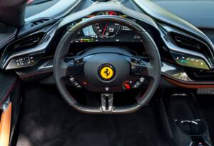 Image 21/37 of Ferrari SF90 Spider (2023)