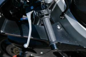 Immagine 9/24 di Honda CBR 900RR Fireblade (1992)