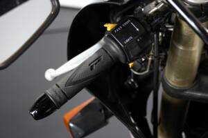 Afbeelding 42/45 van Suzuki RGV 250 Gamma (1992)
