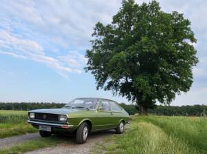 Image 70/91 of Volkswagen Passat 1.3 (1974)