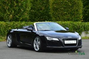 Image 7/50 of Audi R8 Spyder 4.2 FSI Quattro (2011)