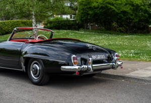 Image 12/28 of Mercedes-Benz 190 SL (1959)