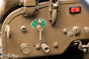 Imagen 38/50 de Hotchkiss M 201 (1963)