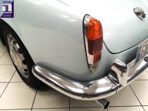 Image 14/49 of Alfa Romeo Giulietta Spider (1963)