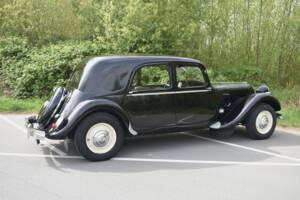 Image 47/57 de Citroën Traction Avant 15/6 (1950)