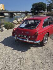 Bild 6/8 von MG MGC GT (1969)