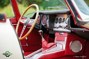 Image 38/65 de Jaguar E-Type 3.8 Flat Floor (1961)