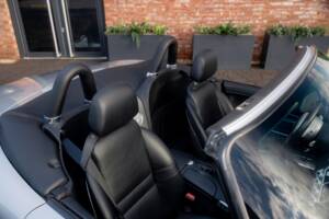 Image 73/84 of BMW Z8 (2001)