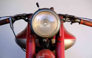 Image 24/83 of MV Agusta 175 CS Sport Disco Volante (1955)