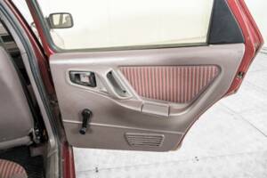 Bild 36/50 von Ford Sierra 2.0 (1985)