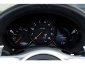 Image 13/36 of Porsche Boxster (2015)