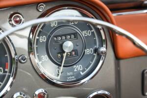 Obraz 11/50 pojazdu Mercedes-Benz 190 SL (1960)